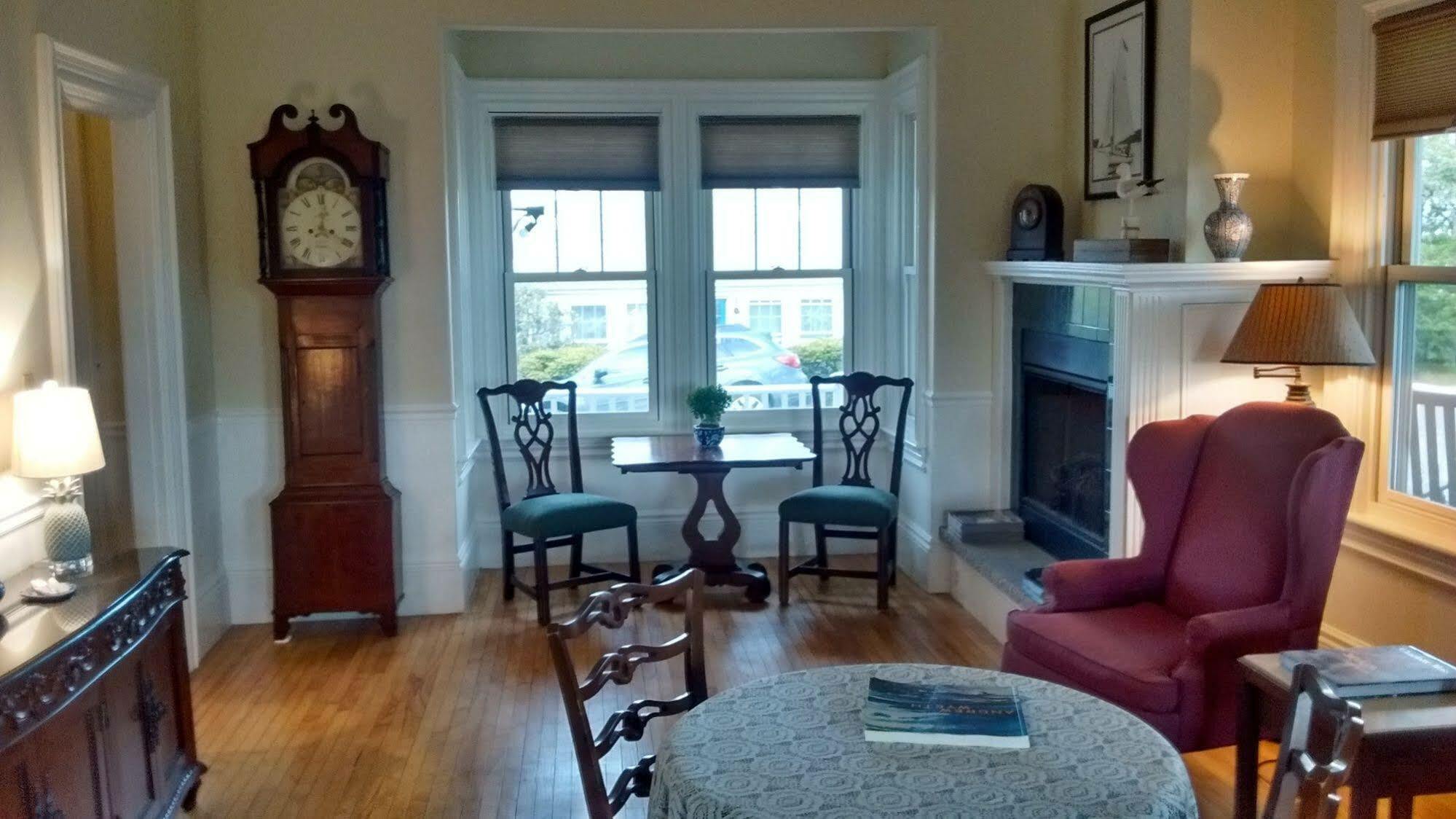 Harbor House Boothbay Harbor